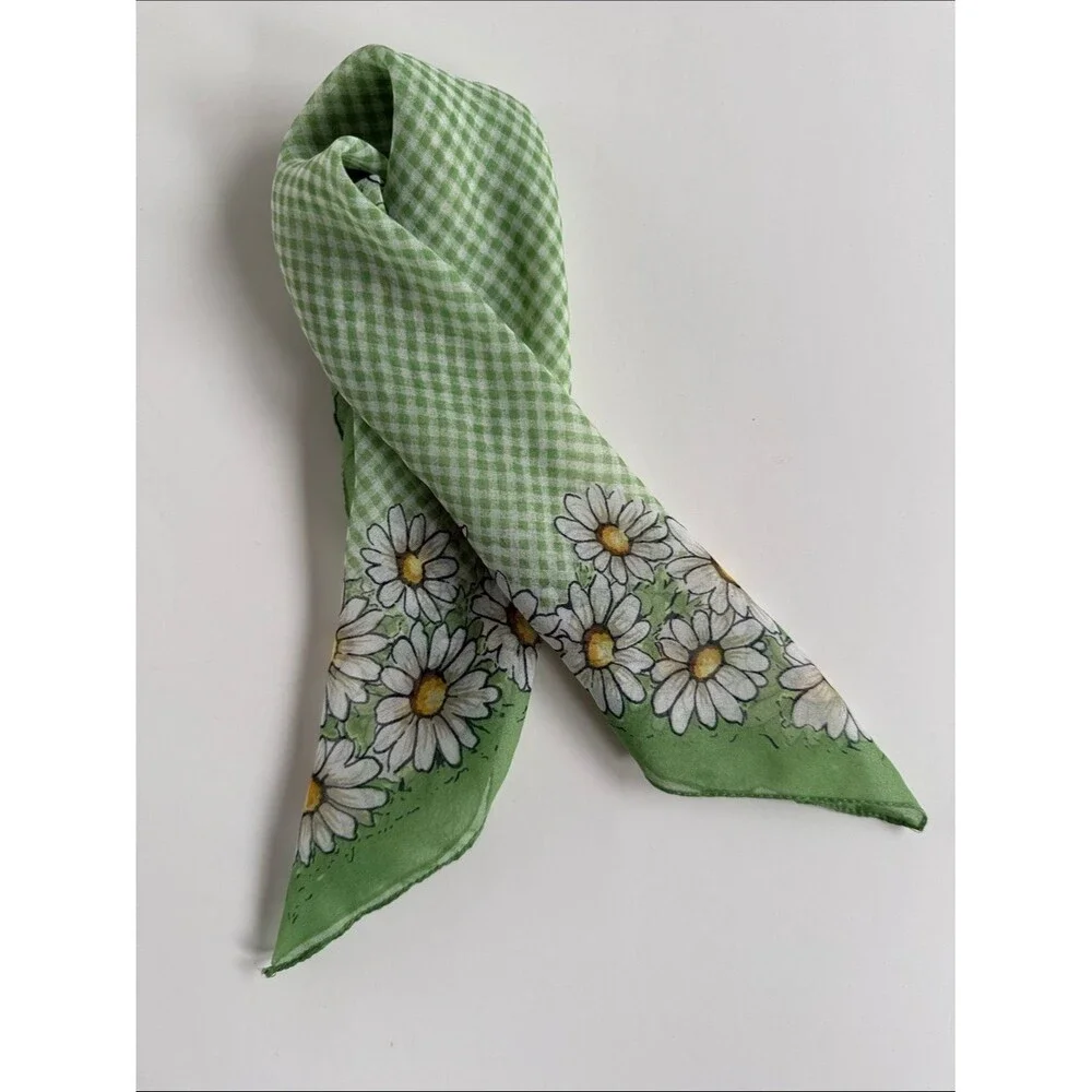 SMALL SQUARE DAISY GINGHAM SHEER SCARF GREEN YELLOW WHITE BANDANA  17